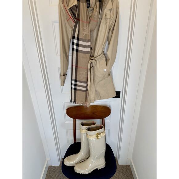 Burberry Plaid Lined Rain Boots Beige Rubber Equestrian Buckle Women’s EU 37 - Picture 4 of 16